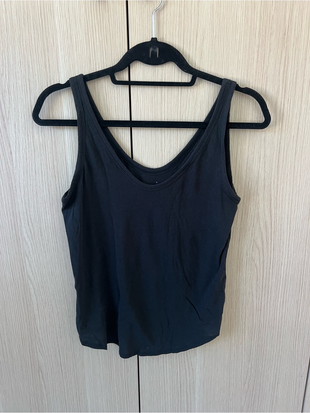 Everlane Black Scoop Neck Tank Top